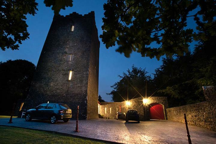Ross Castle B&BOldcastle エクステリア 写真